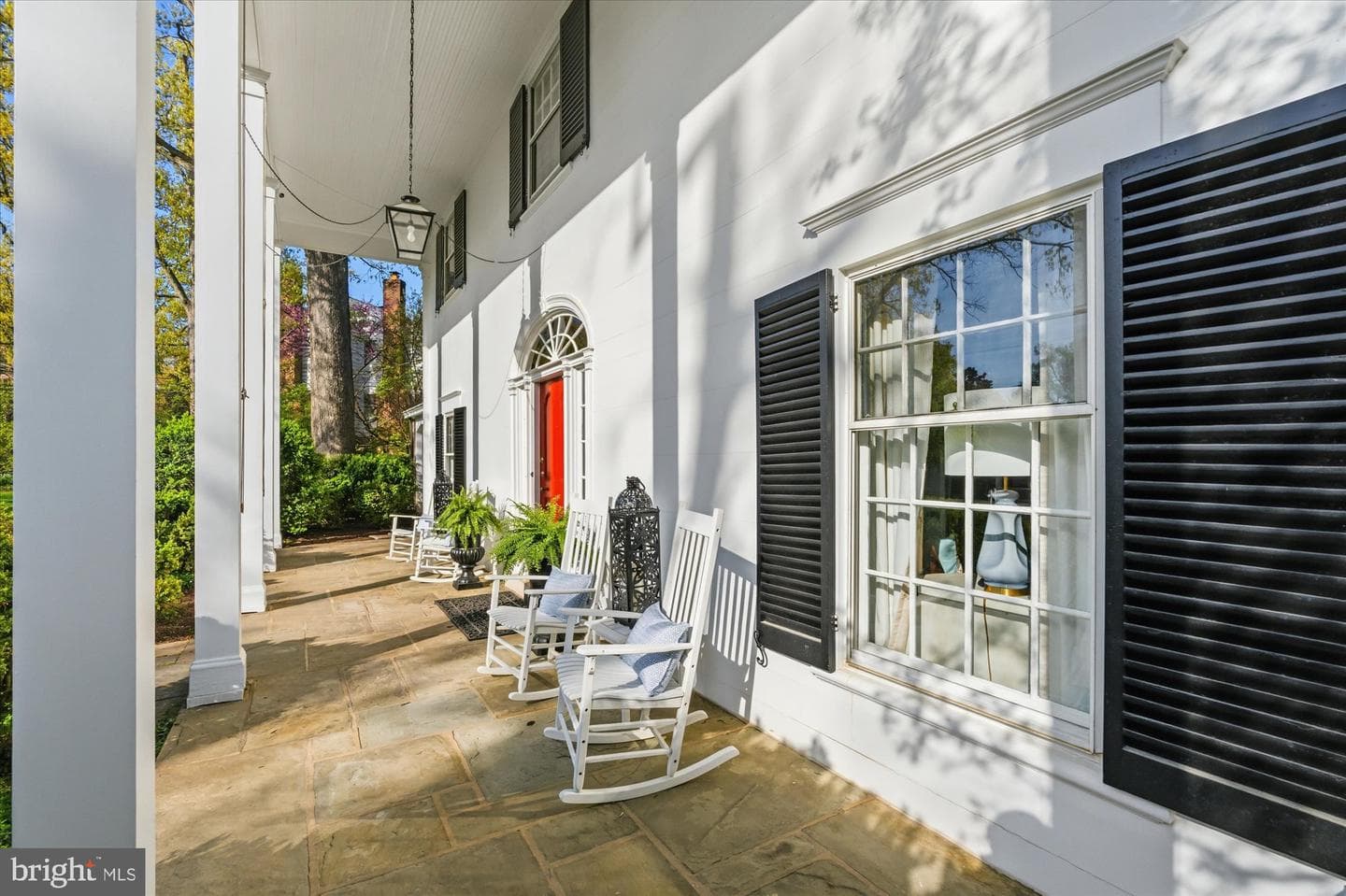 305 Mansion Drive photo 9