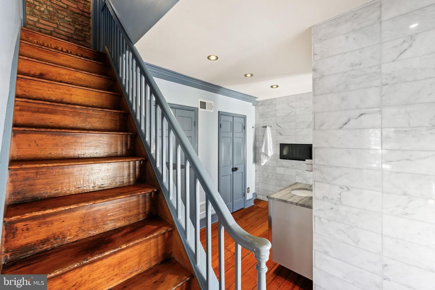 403 S Fairfax Street photo 39