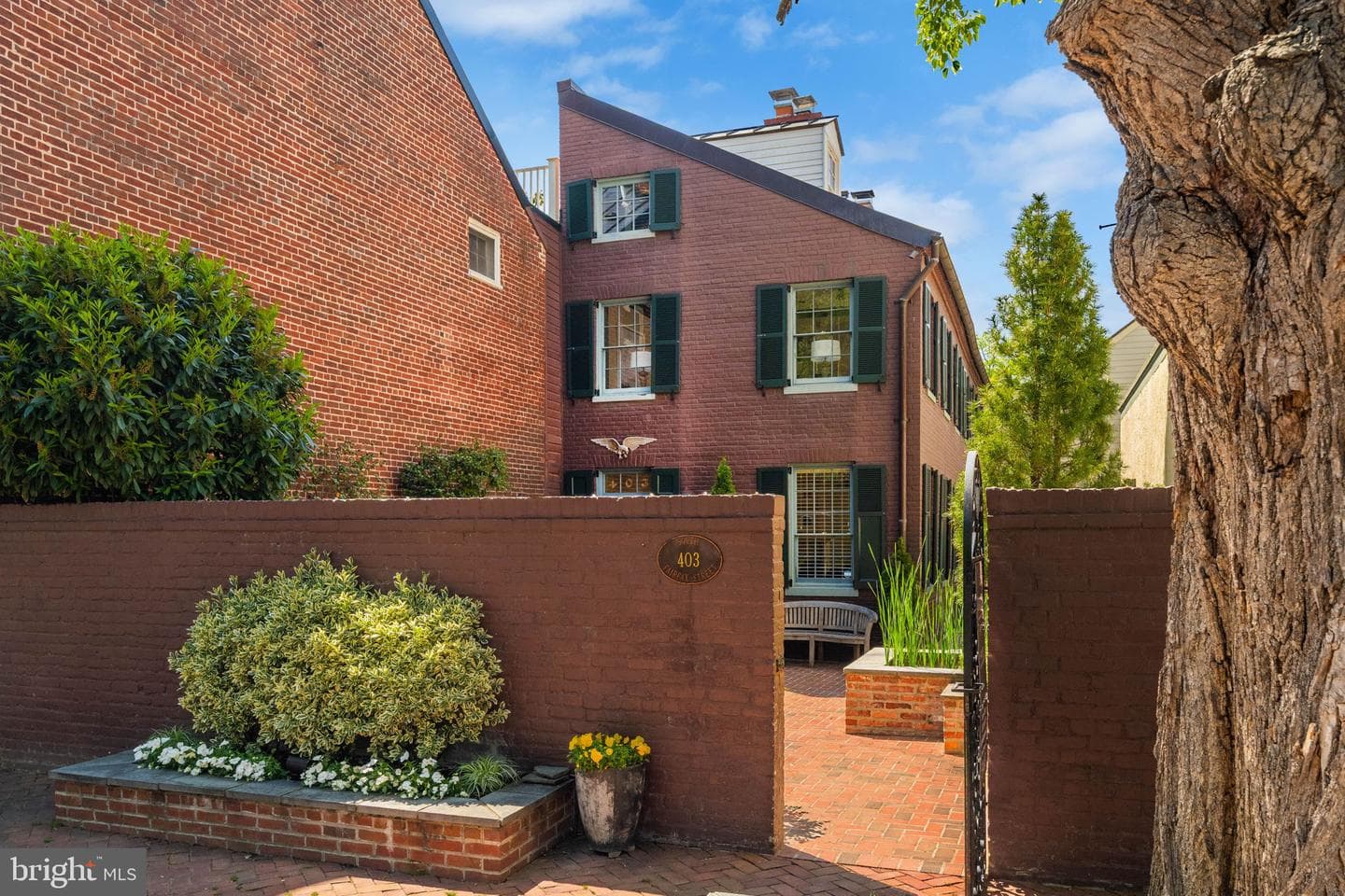 403 S Fairfax Street photo 61