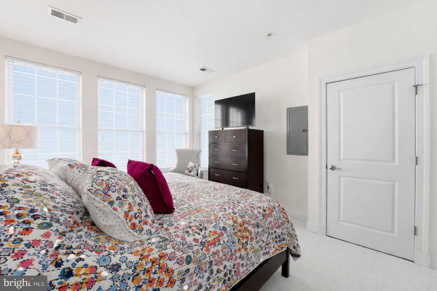 1023 N Royal Street #305 photo 13