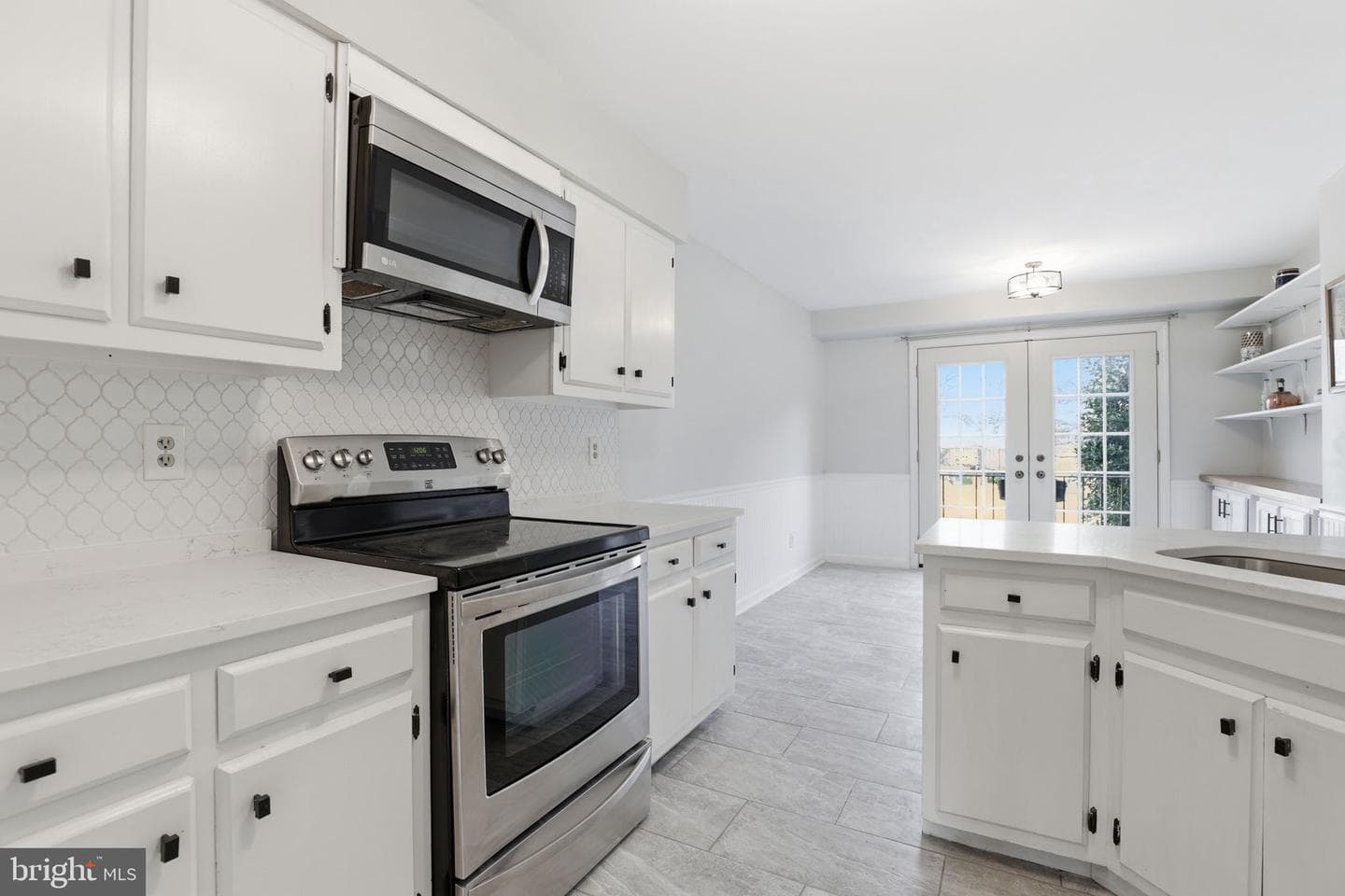 2928 Nob Hill Court photo 5