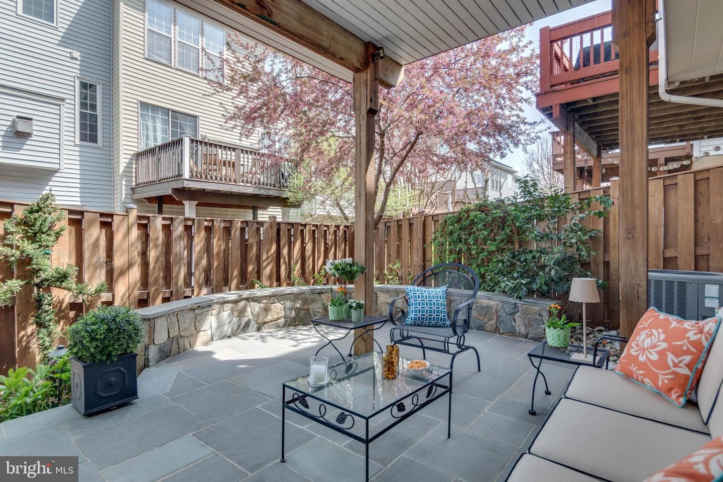 4613 Lambert Place photo 45