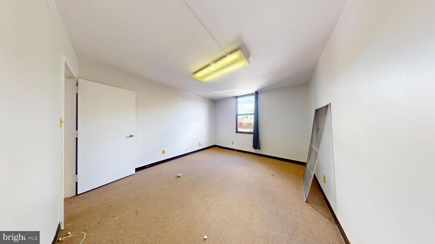 4600 Duke Street #419 / 420 photo 36