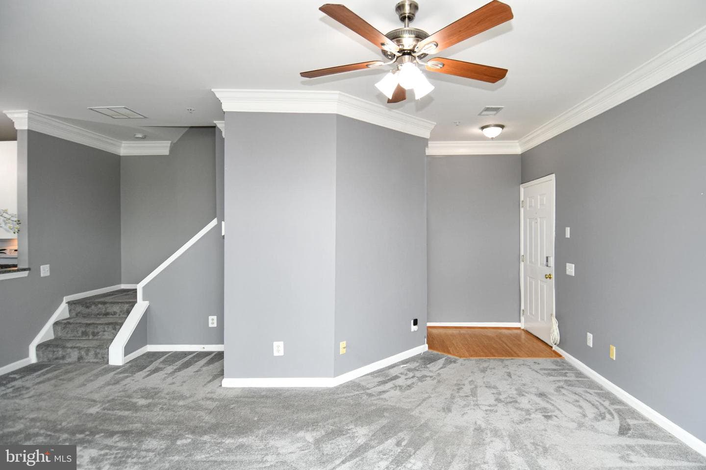 1809 Kenwood Avenue #301 photo 4