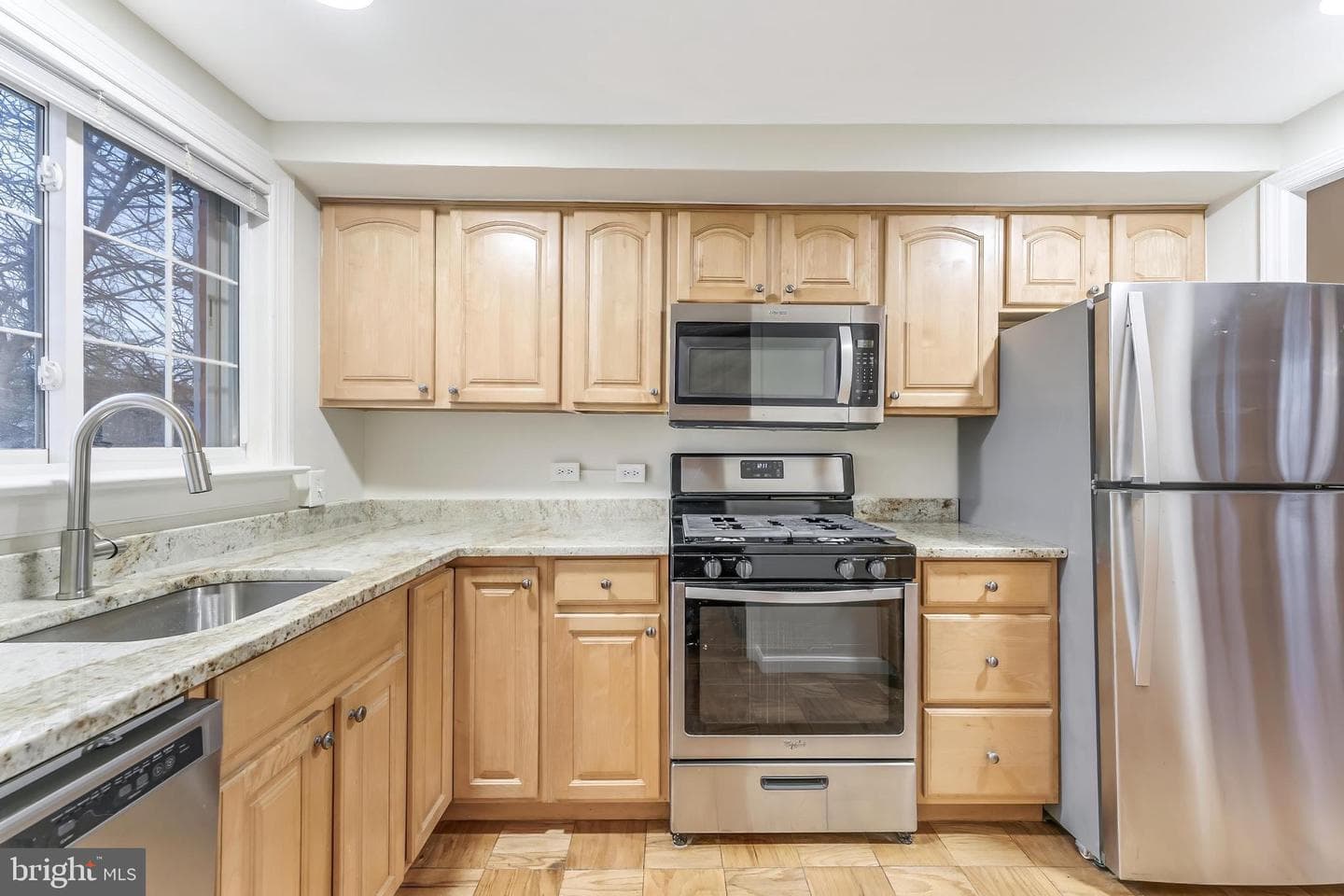 3228 Wellington Road photo 5