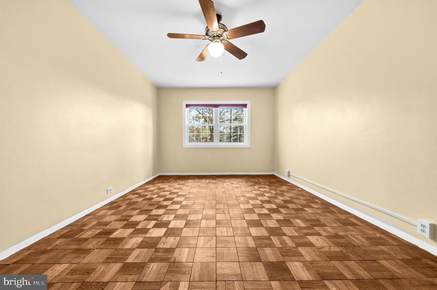 1615 Mount Eagle Place photo 18