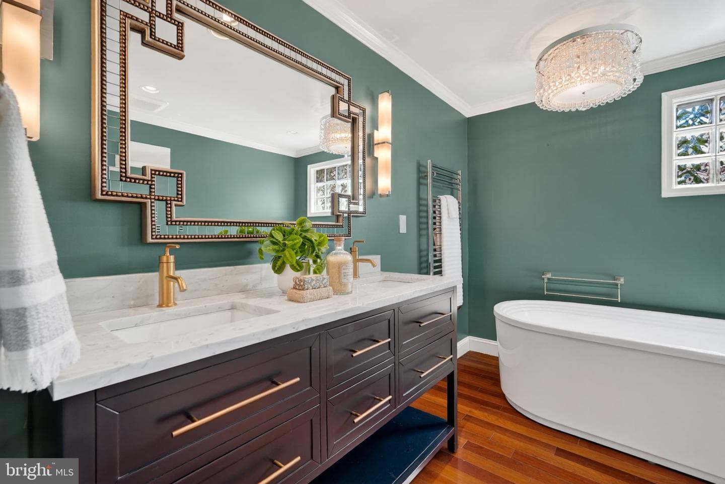311 Adams Avenue photo 14