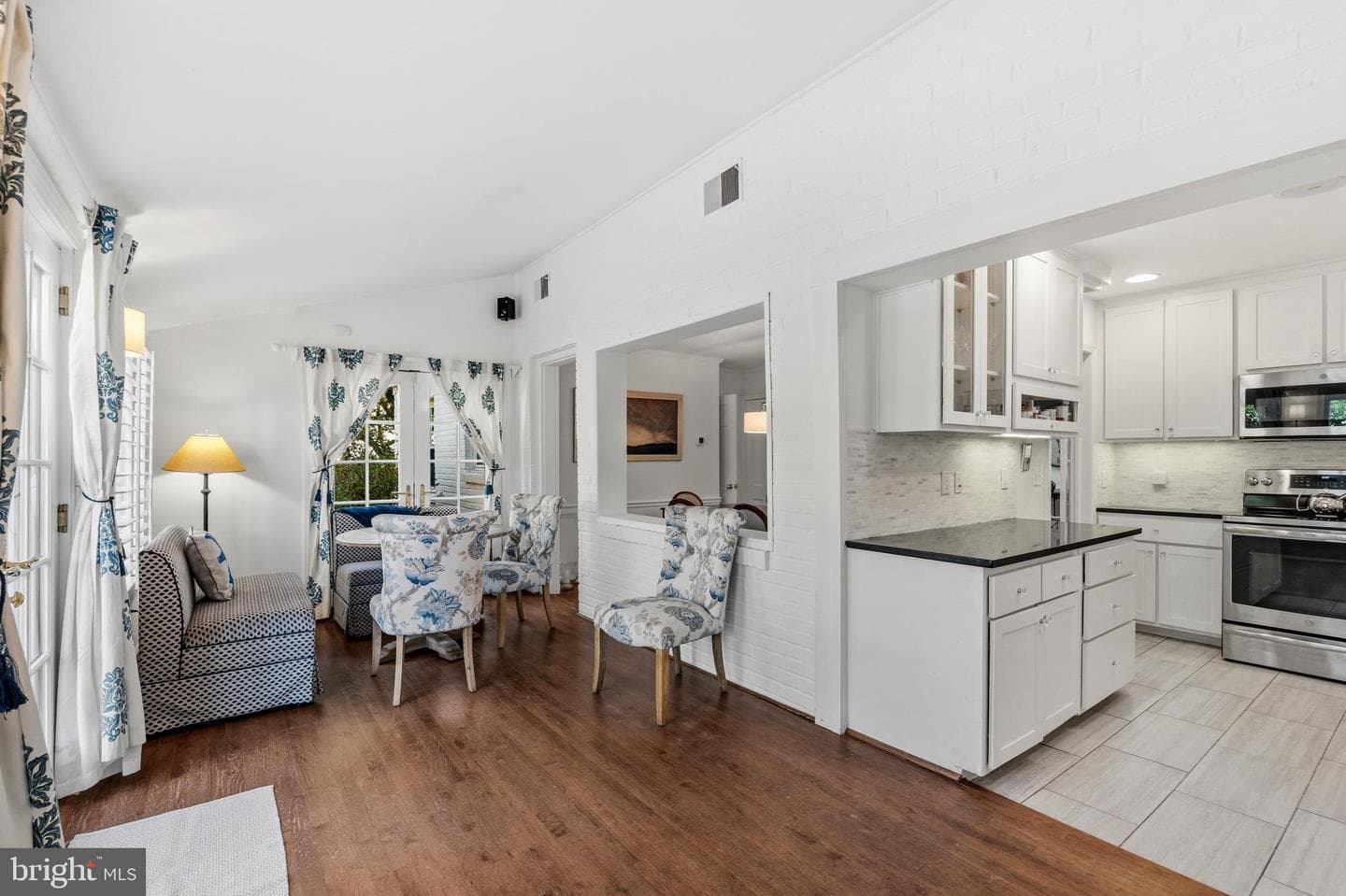 402 Skyhill Road photo 15