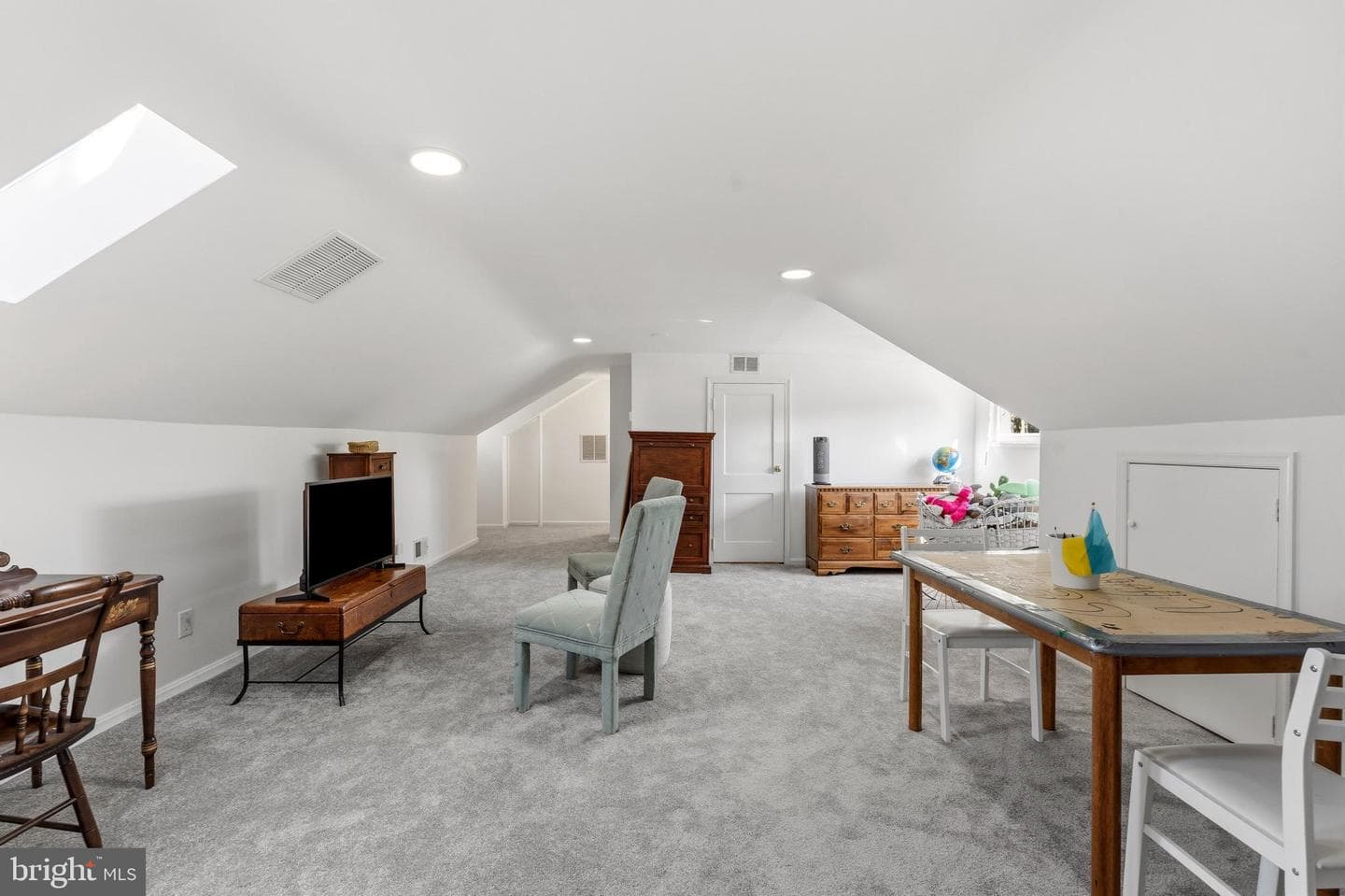 402 Skyhill Road photo 29