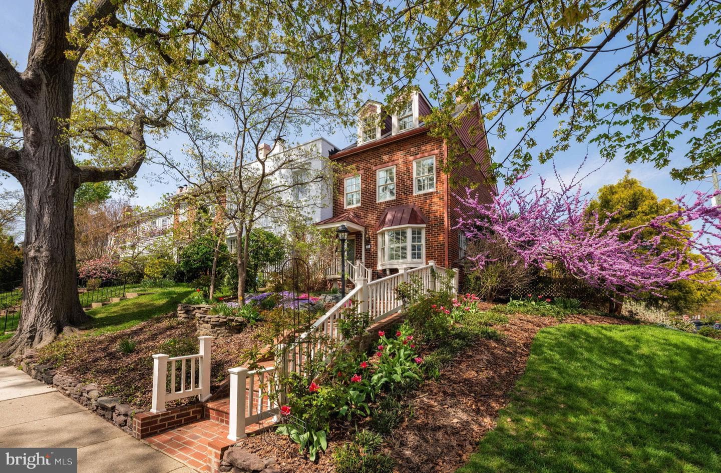 803 Green Street