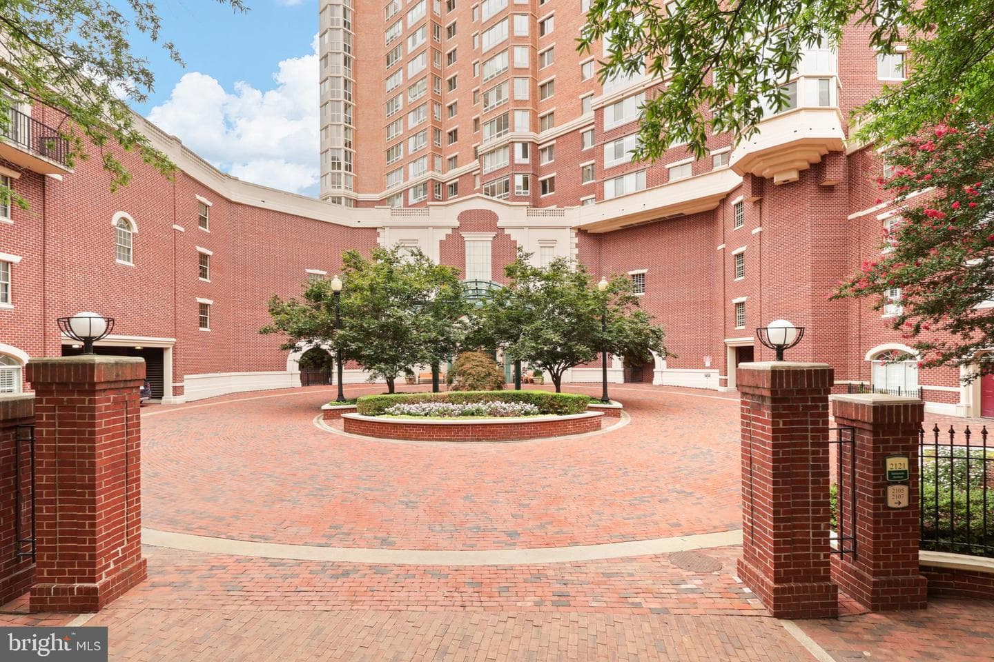 2121 Jamieson Avenue #1506 photo 28