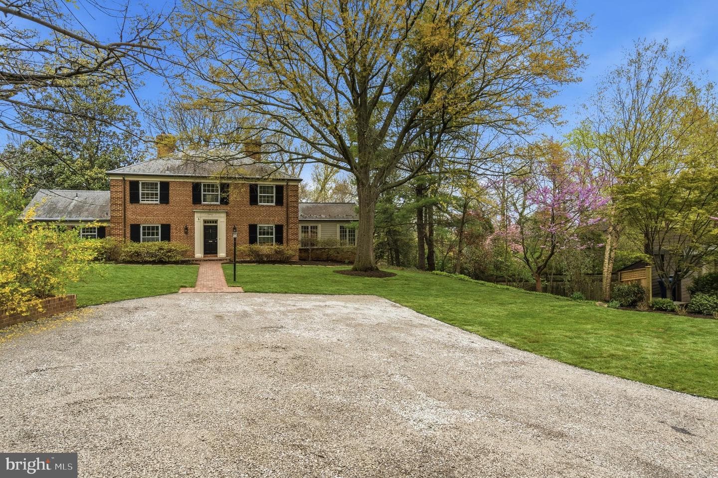 1803 Nicholson Lane photo 4