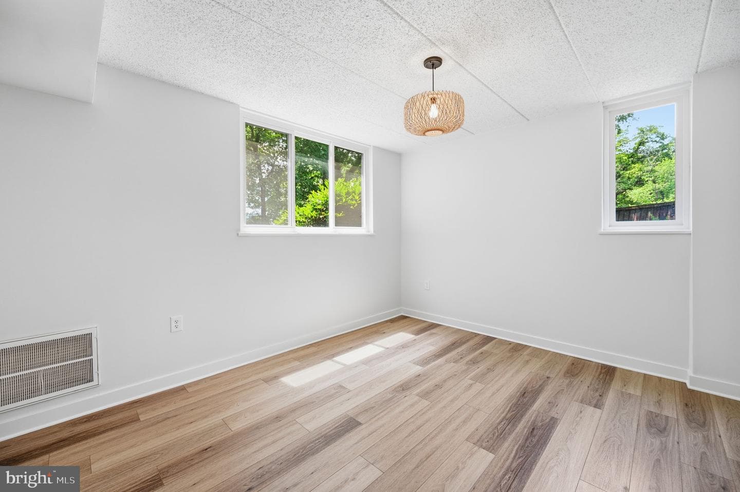5180 Maris Avenue #101 photo 17