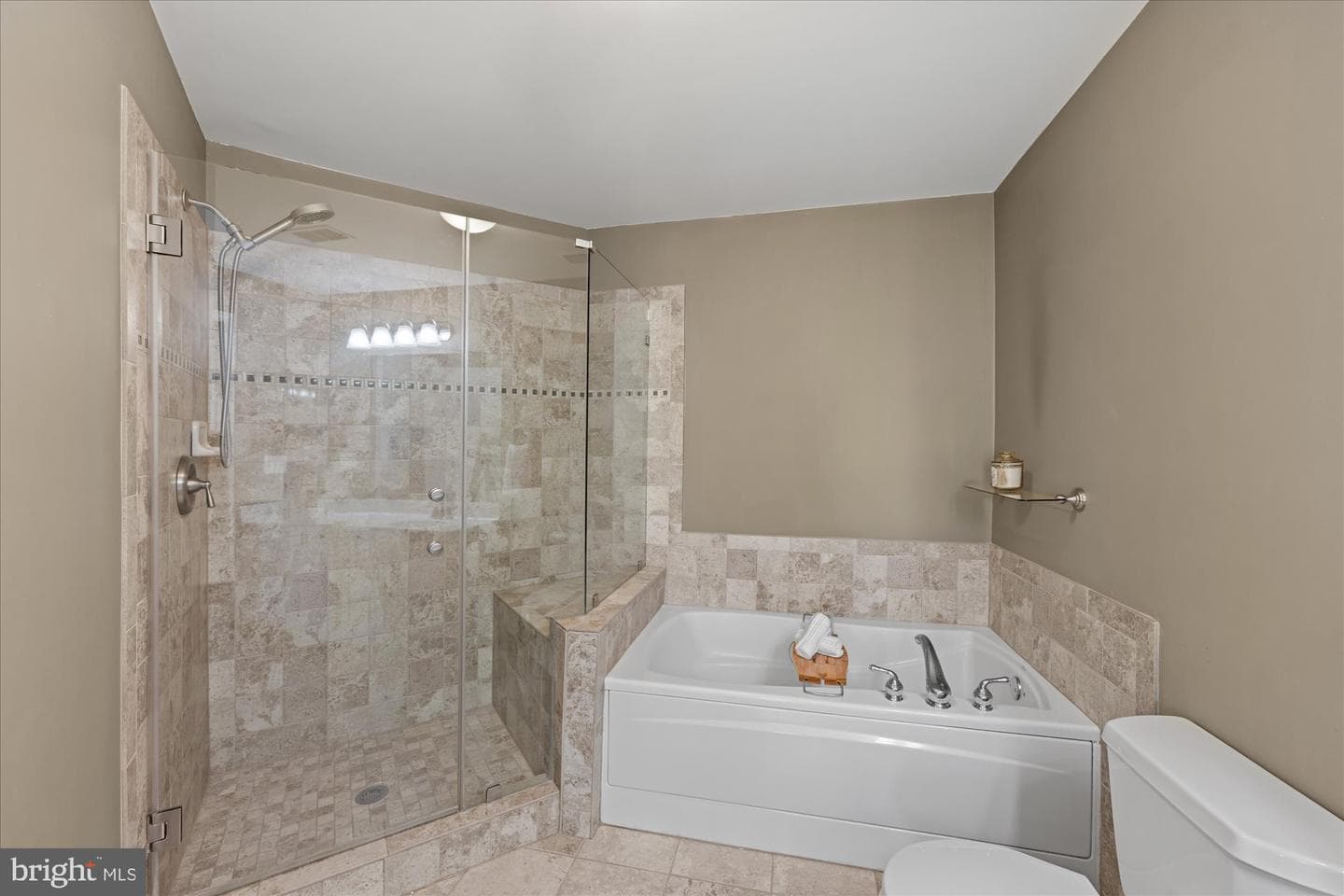 5115 Donovan Drive photo 27