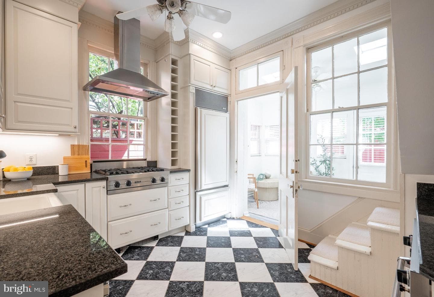 406 Prince Street photo 16