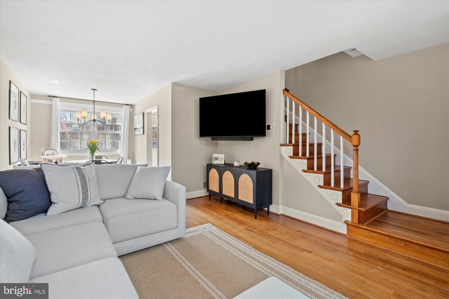 509 E Windsor Avenue #a photo 7