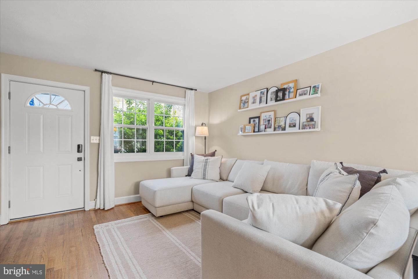 509 E Windsor Avenue #a photo 8