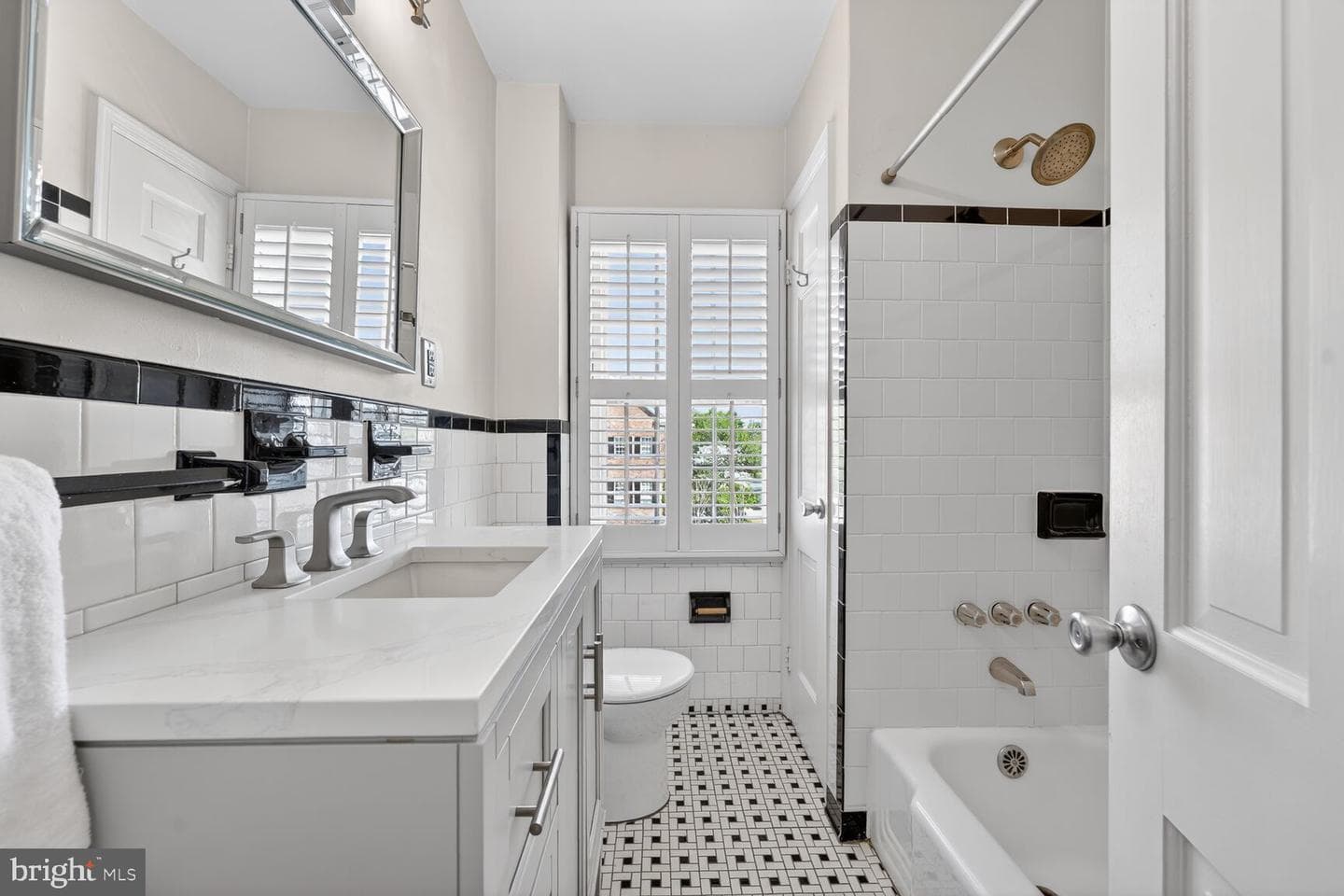 204 Green Street photo 13