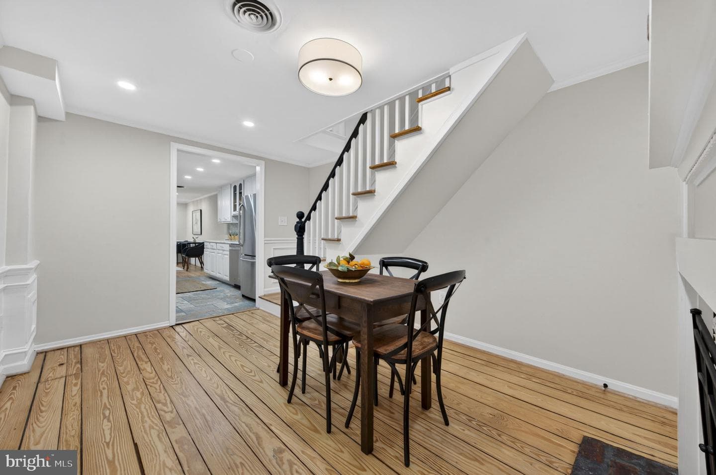 205 Wolfe Street photo 18
