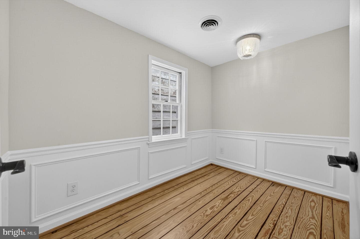 205 Wolfe Street photo 49