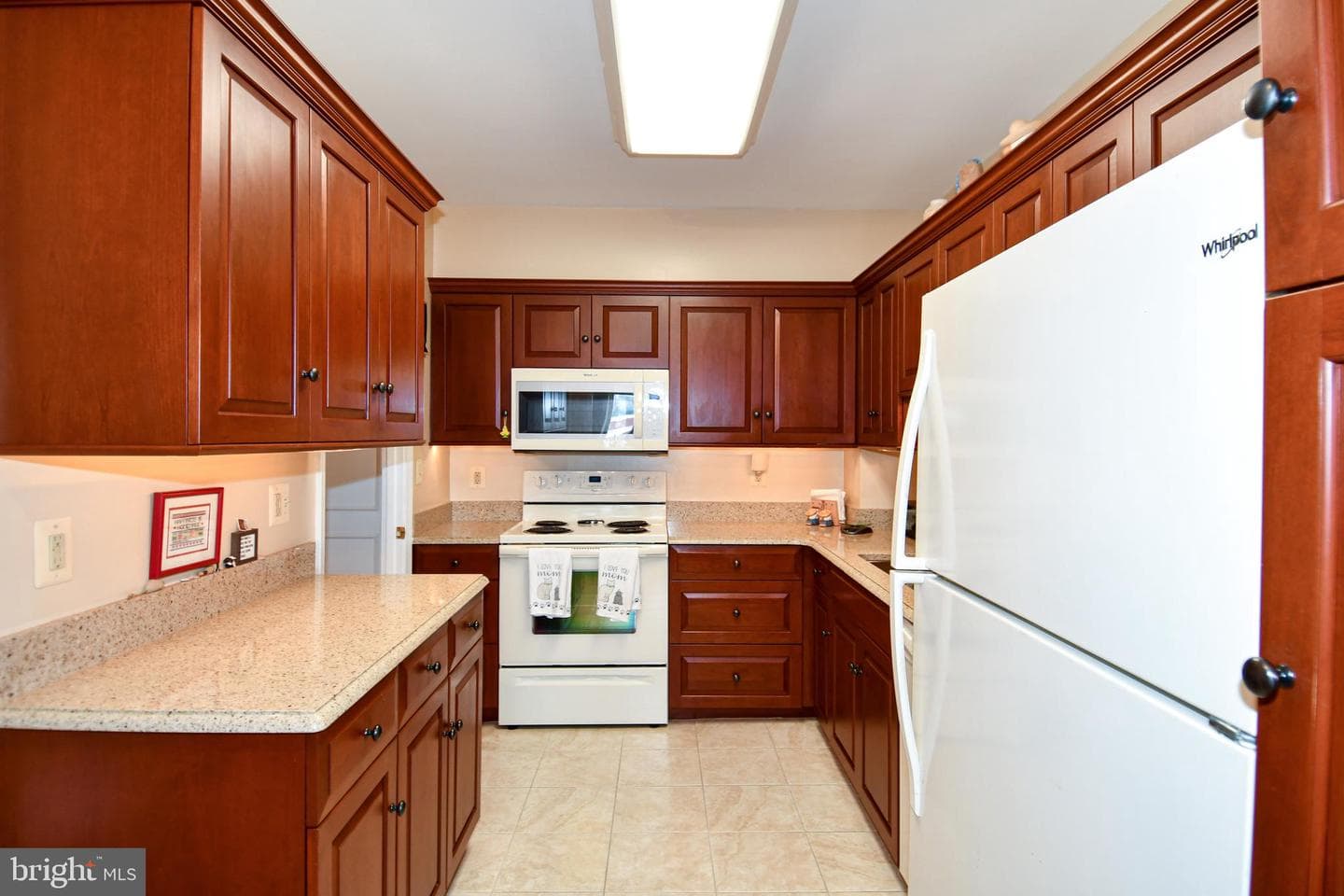 1250 S Washington Street #816 photo 15