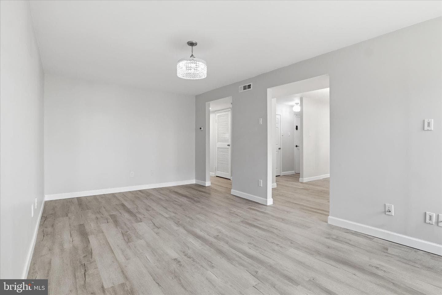 509 N Armistead Street #103 photo 6
