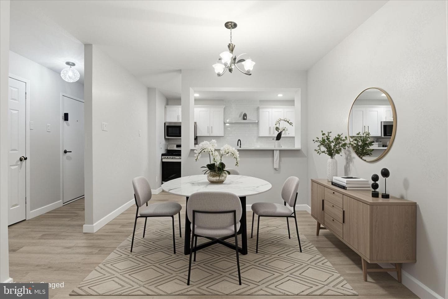 509 N Armistead Street #103 photo 9