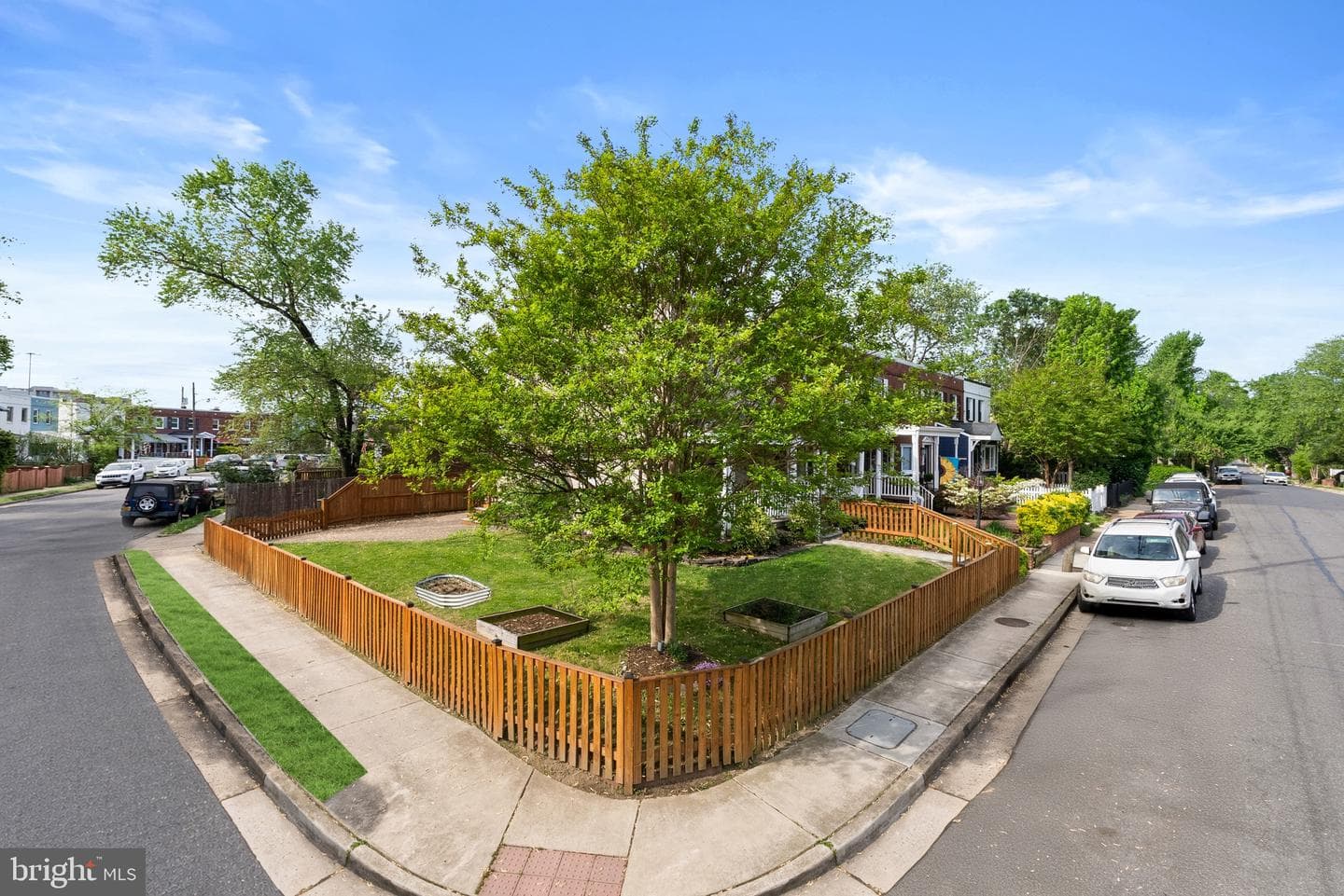 513 E Bellefonte Avenue photo 3
