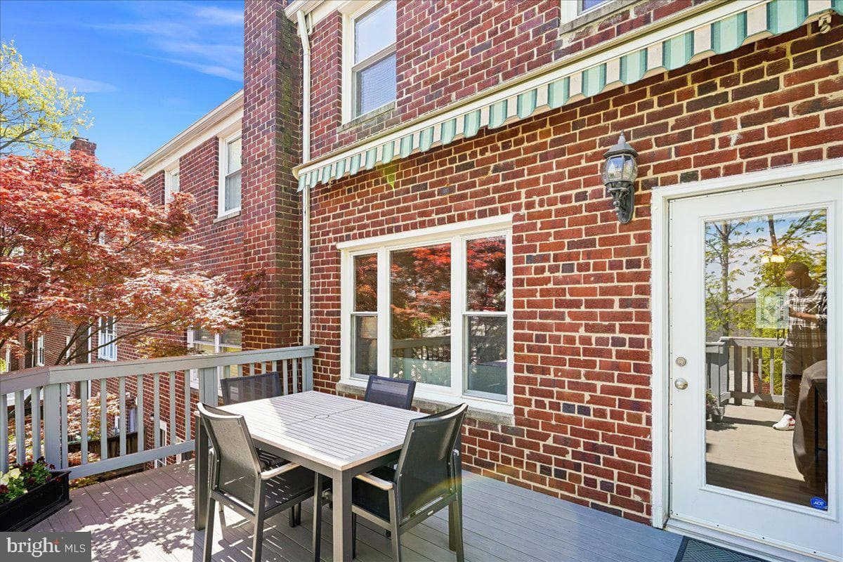 215 Burgess Avenue photo 12