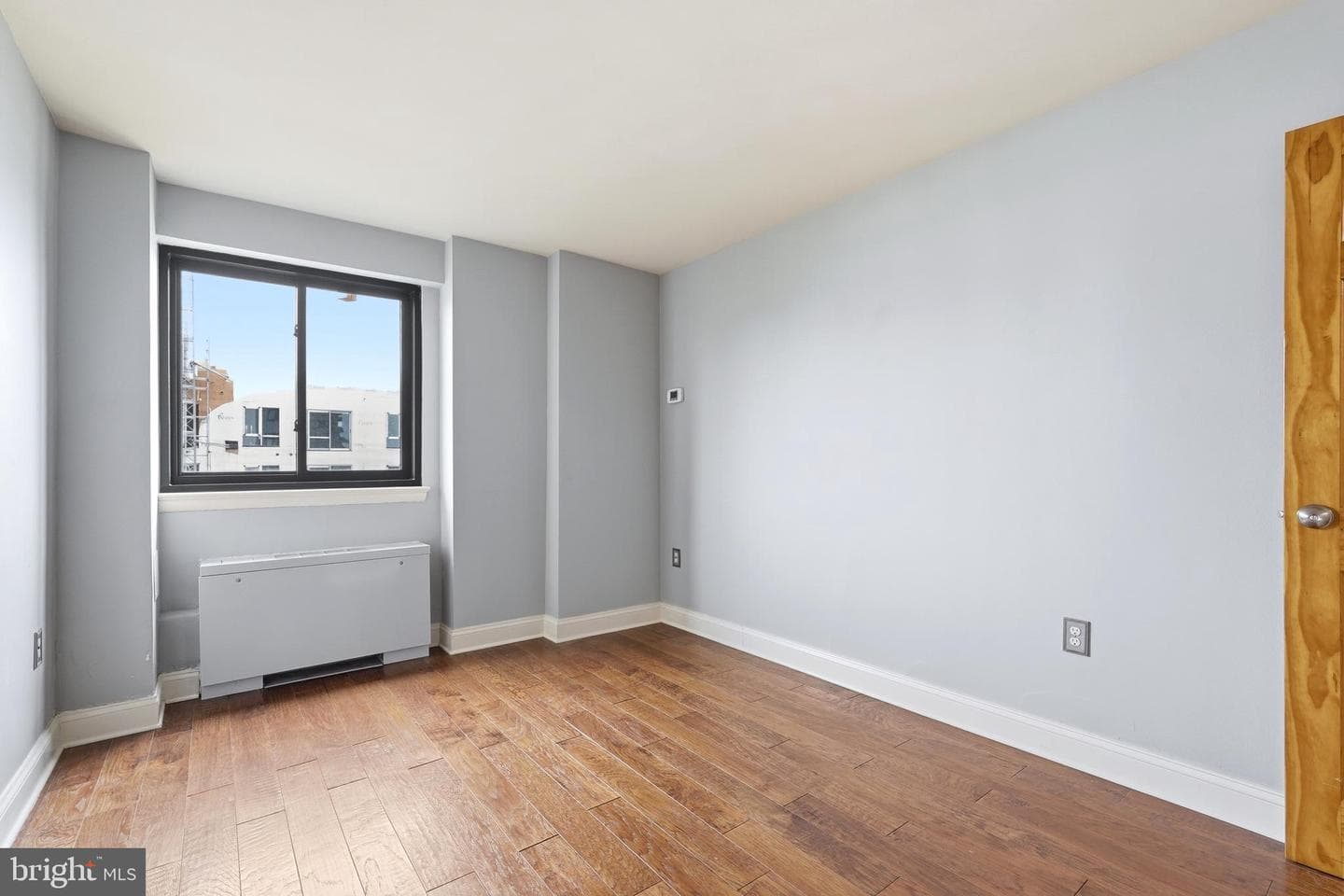 801 N Pitt Street #803 photo 33