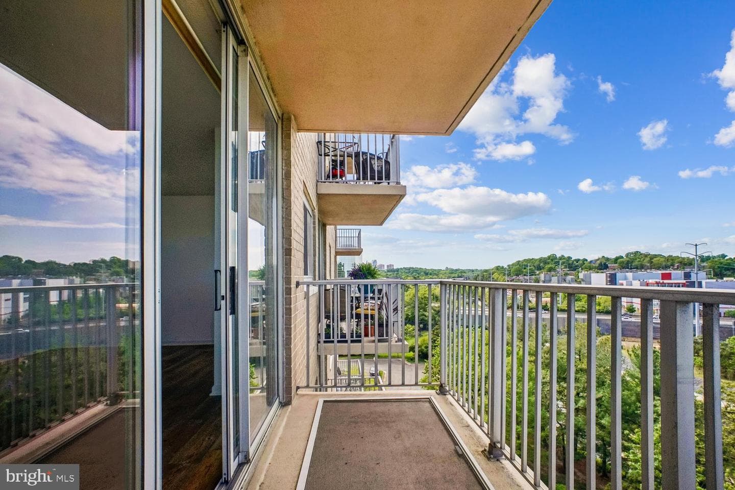 1225 Martha Custis Drive #811 photo 12