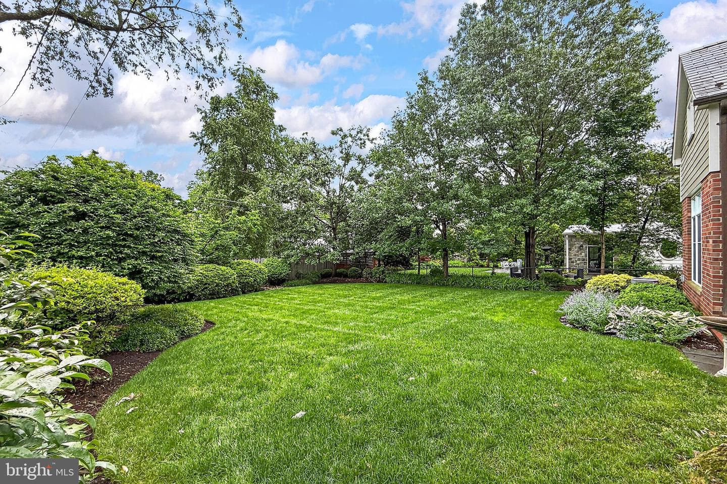 809 Enderby Drive photo 54