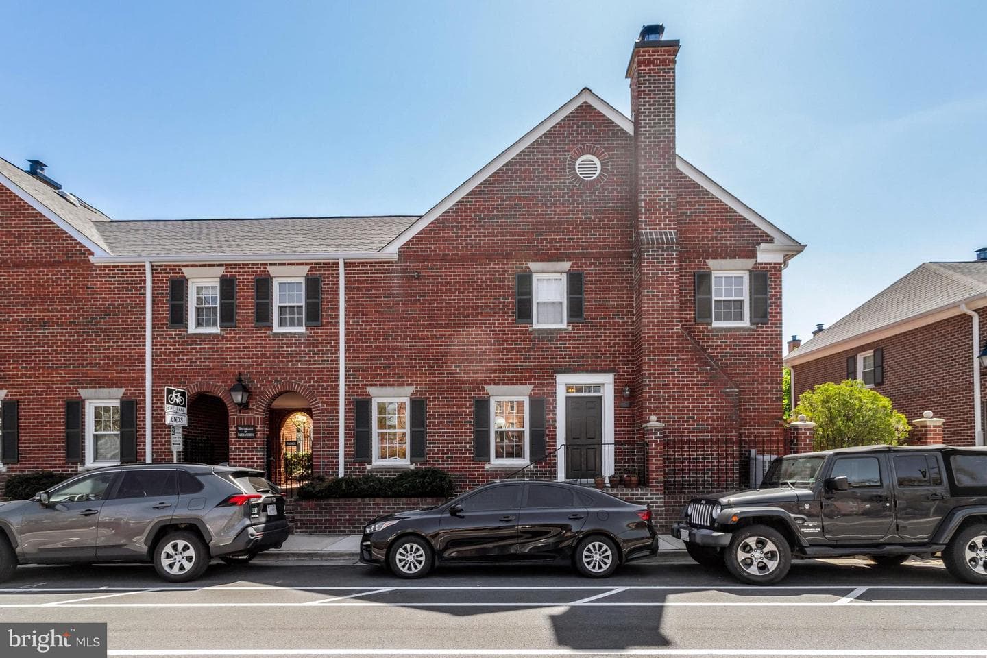 402 Second Street photo 2