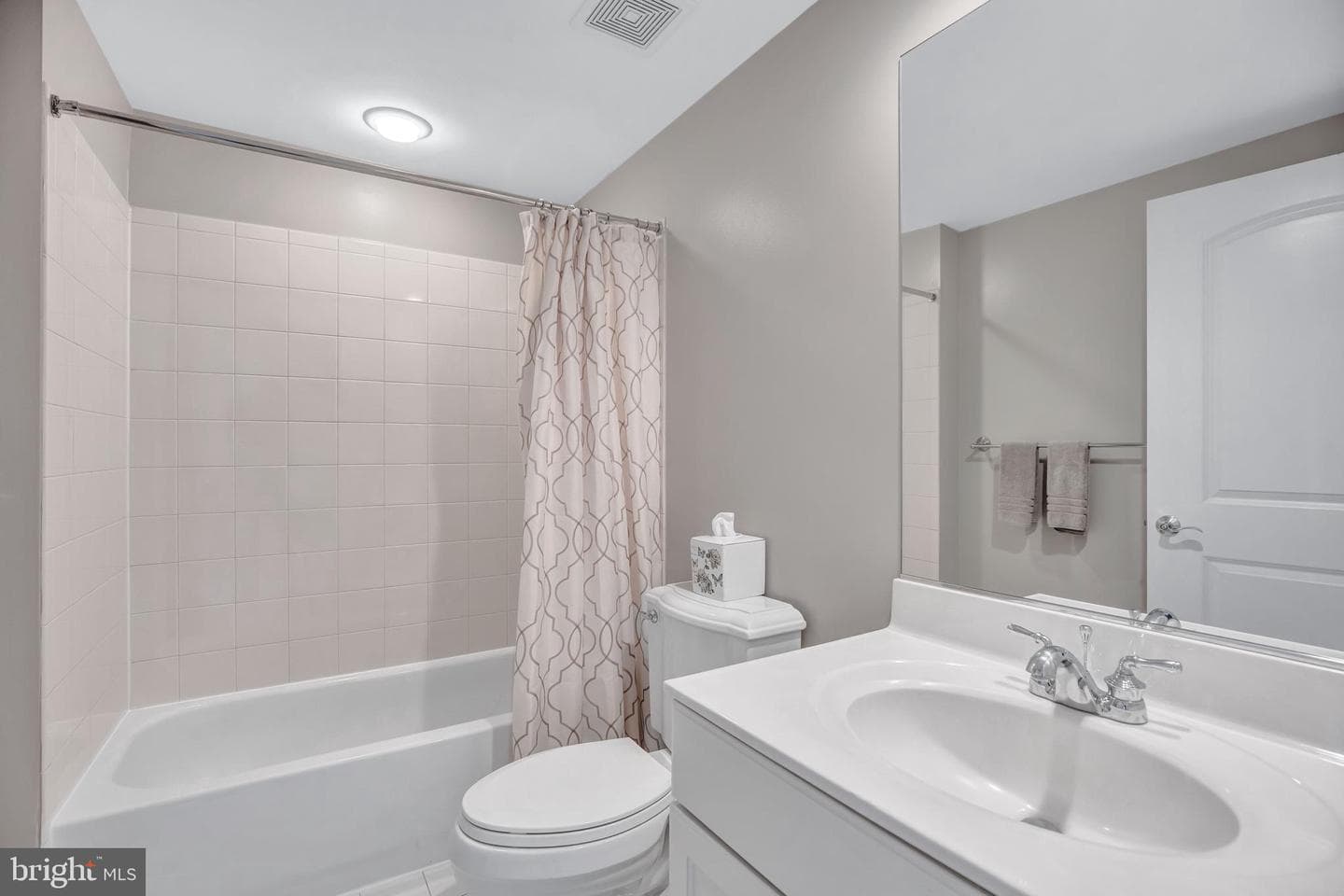 1511 Portner Road photo 38