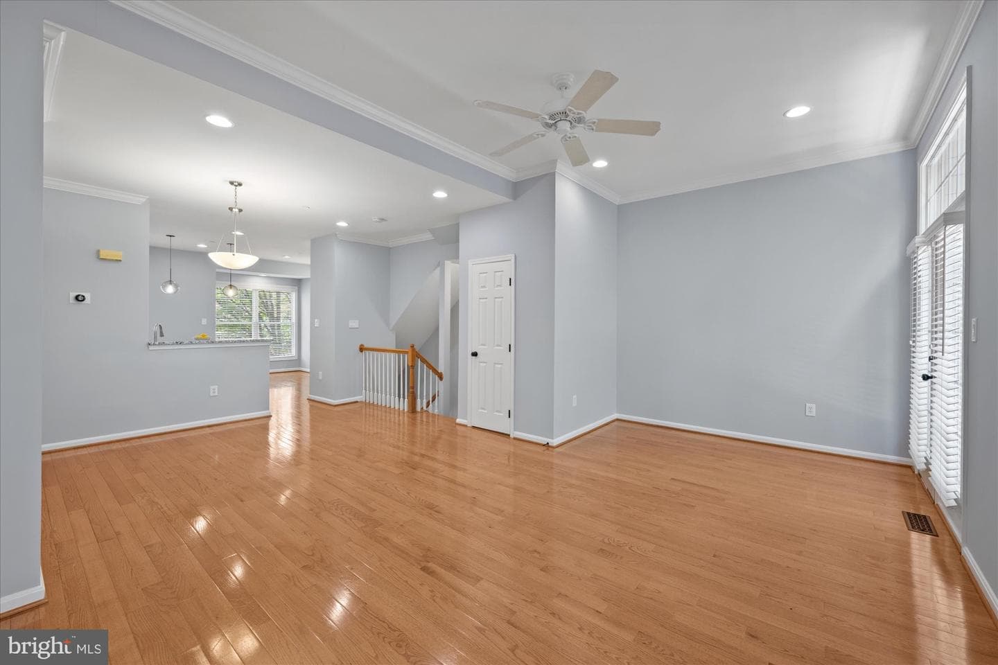 411 Ashford Lane photo 25