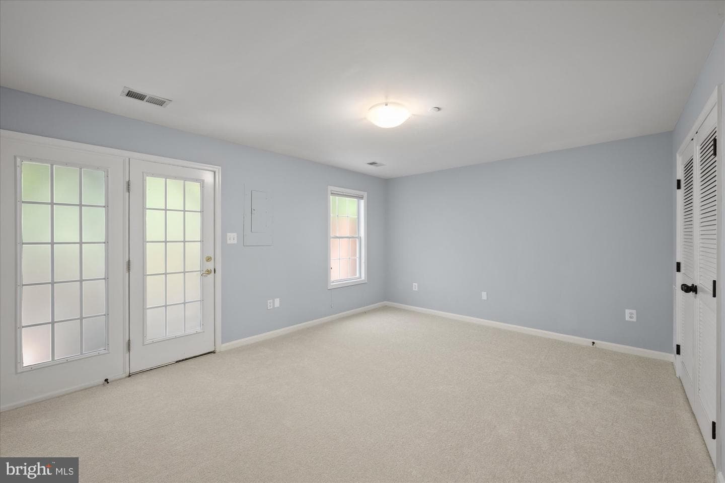 411 Ashford Lane photo 8