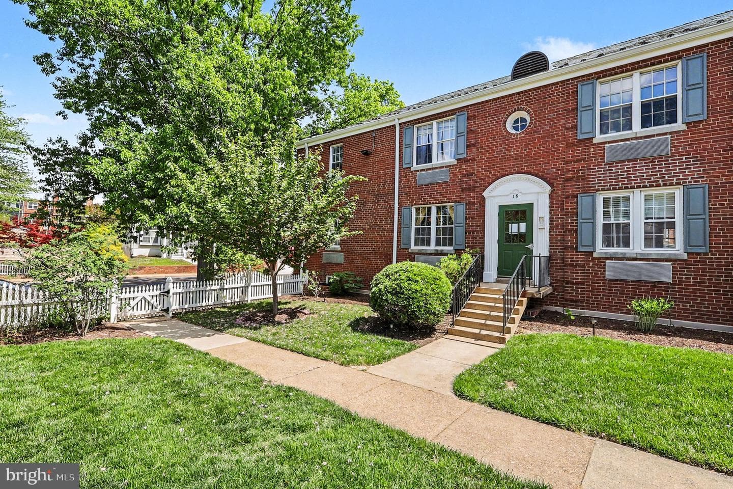 19 Auburn Court #a photo 7