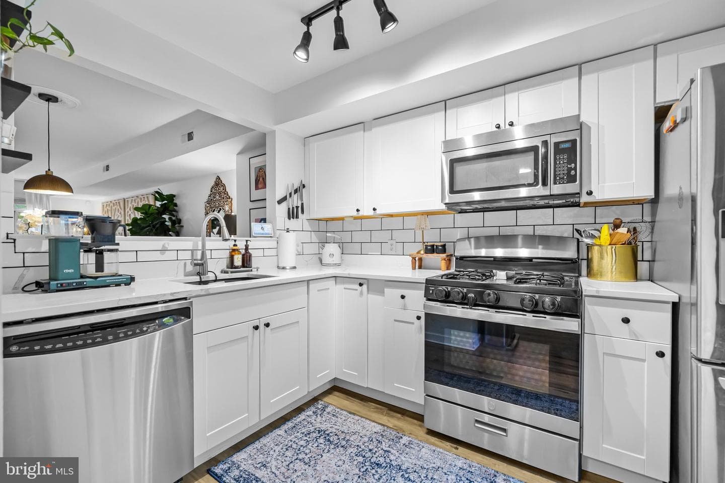 6327 Stevenson Avenue #d photo 10