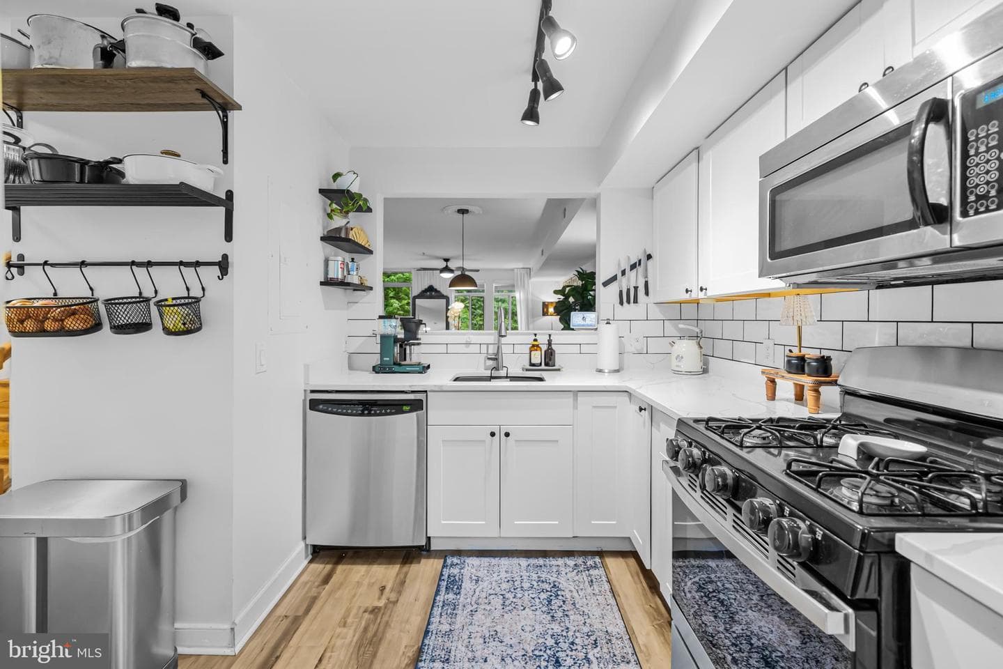 6327 Stevenson Avenue #d photo 11