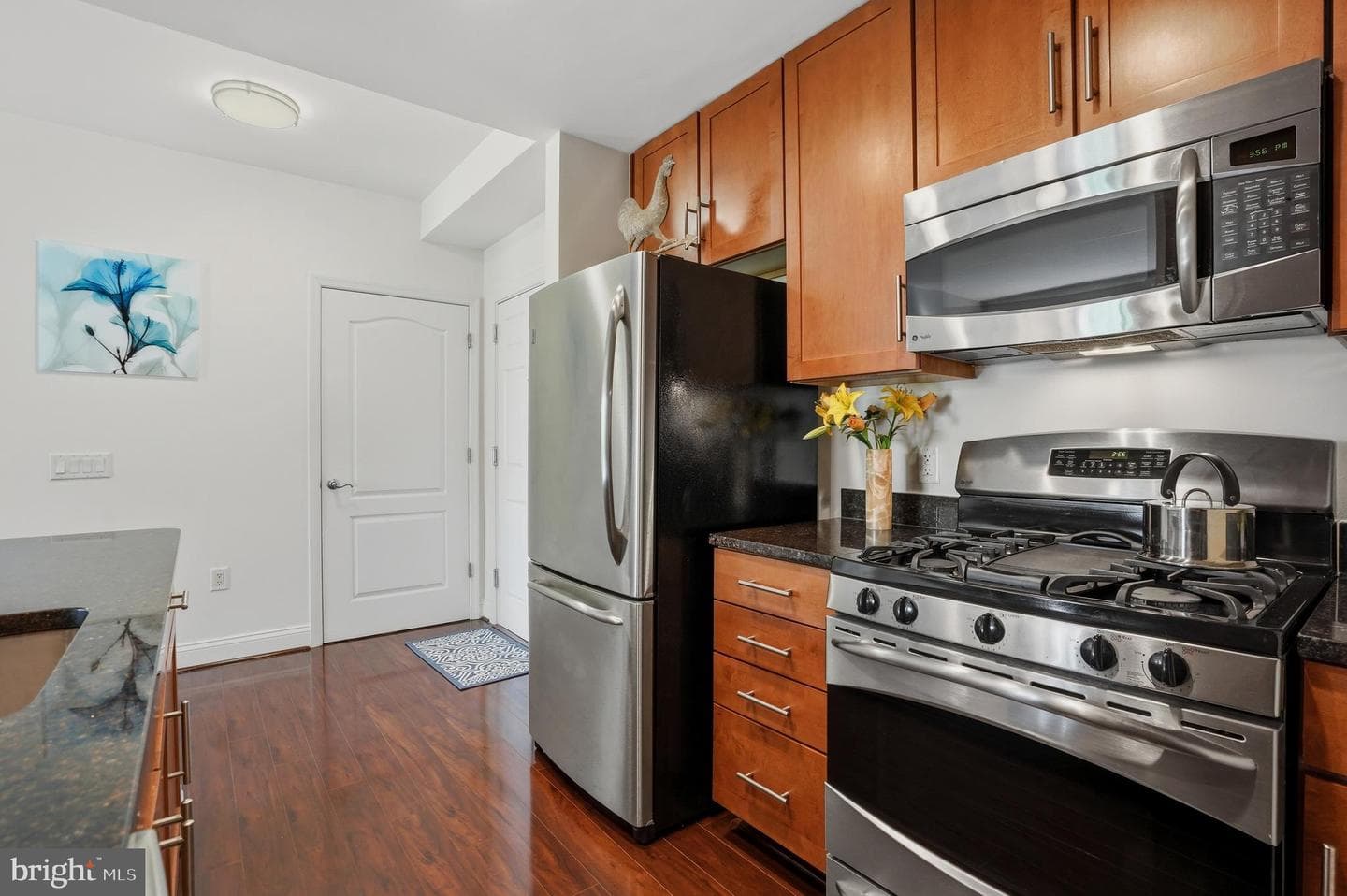 1111 Oronoco Street #427 photo 8