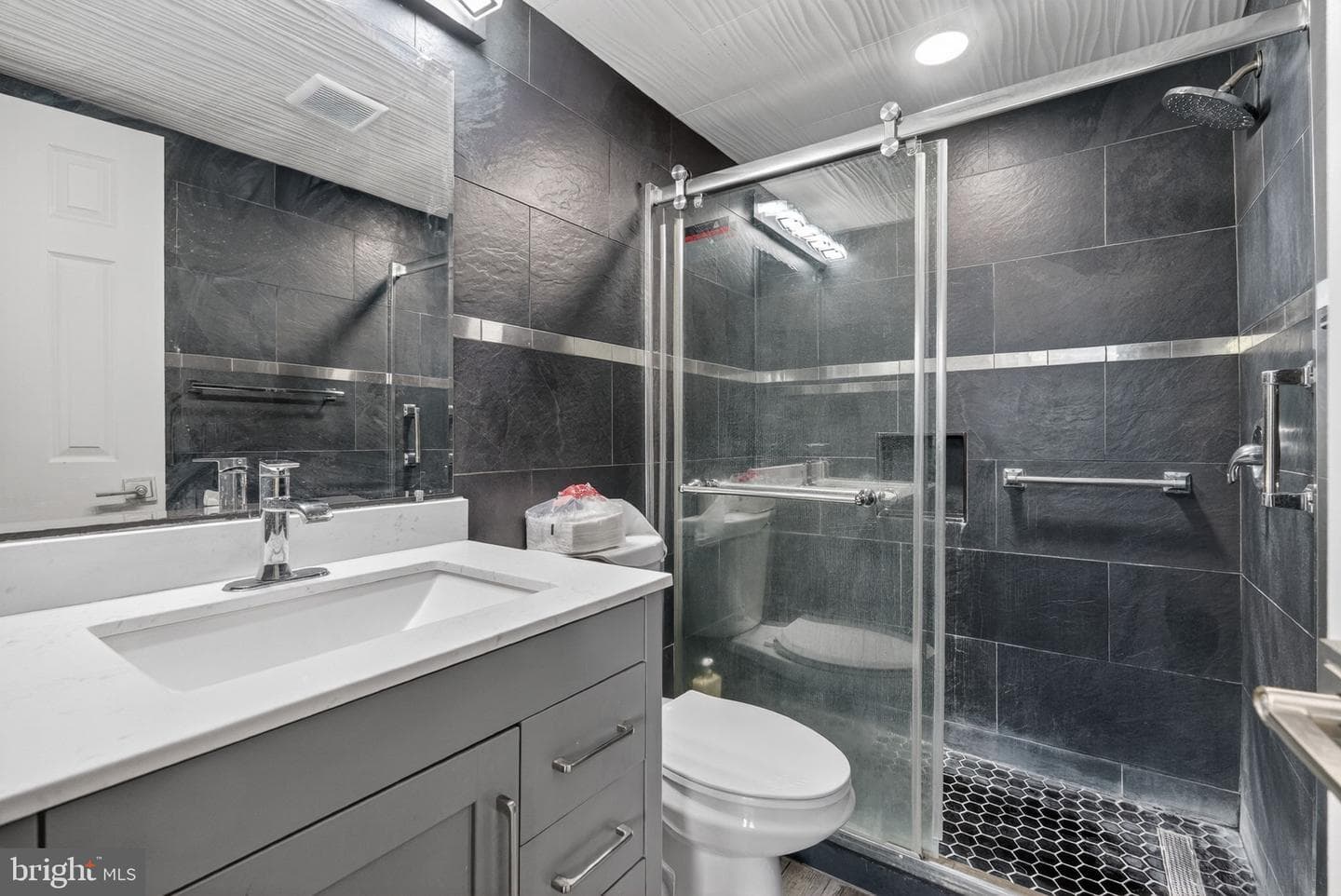 4520 King Street #409 photo 15