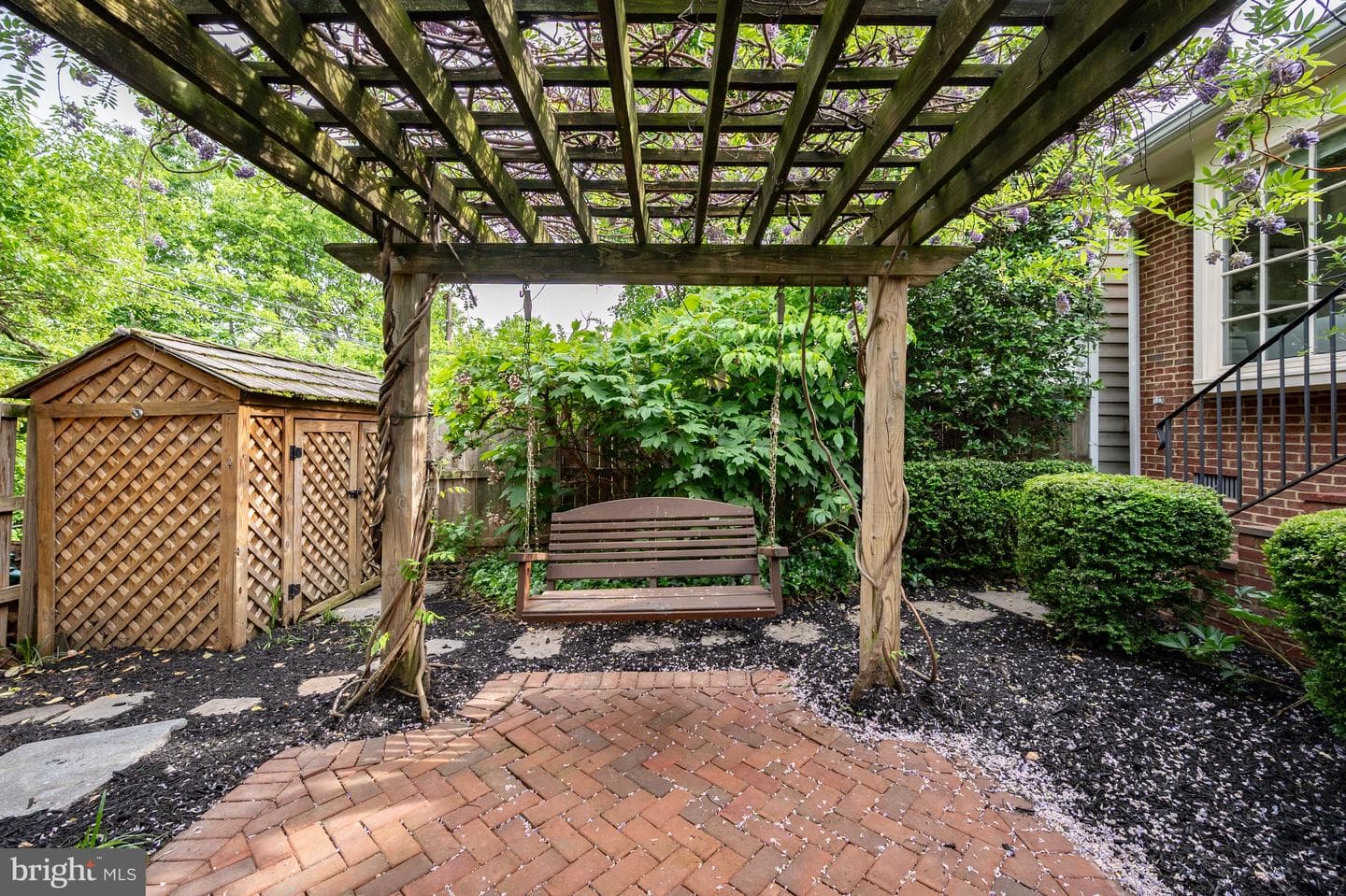 922 S Saint Asaph Street photo 61