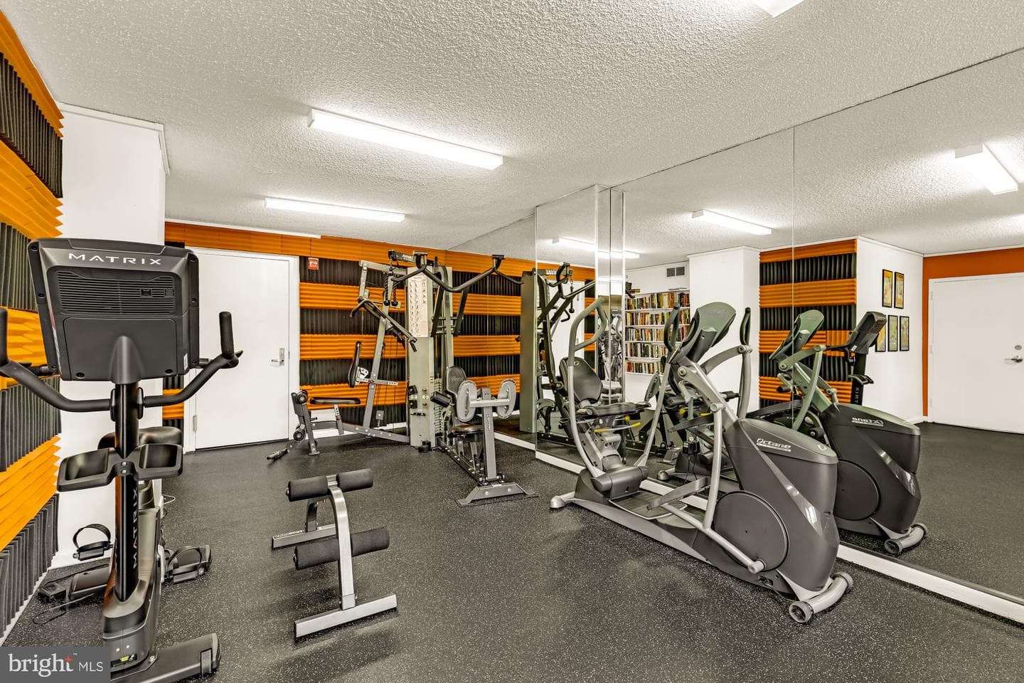 200 N Pickett St #1010 photo 24