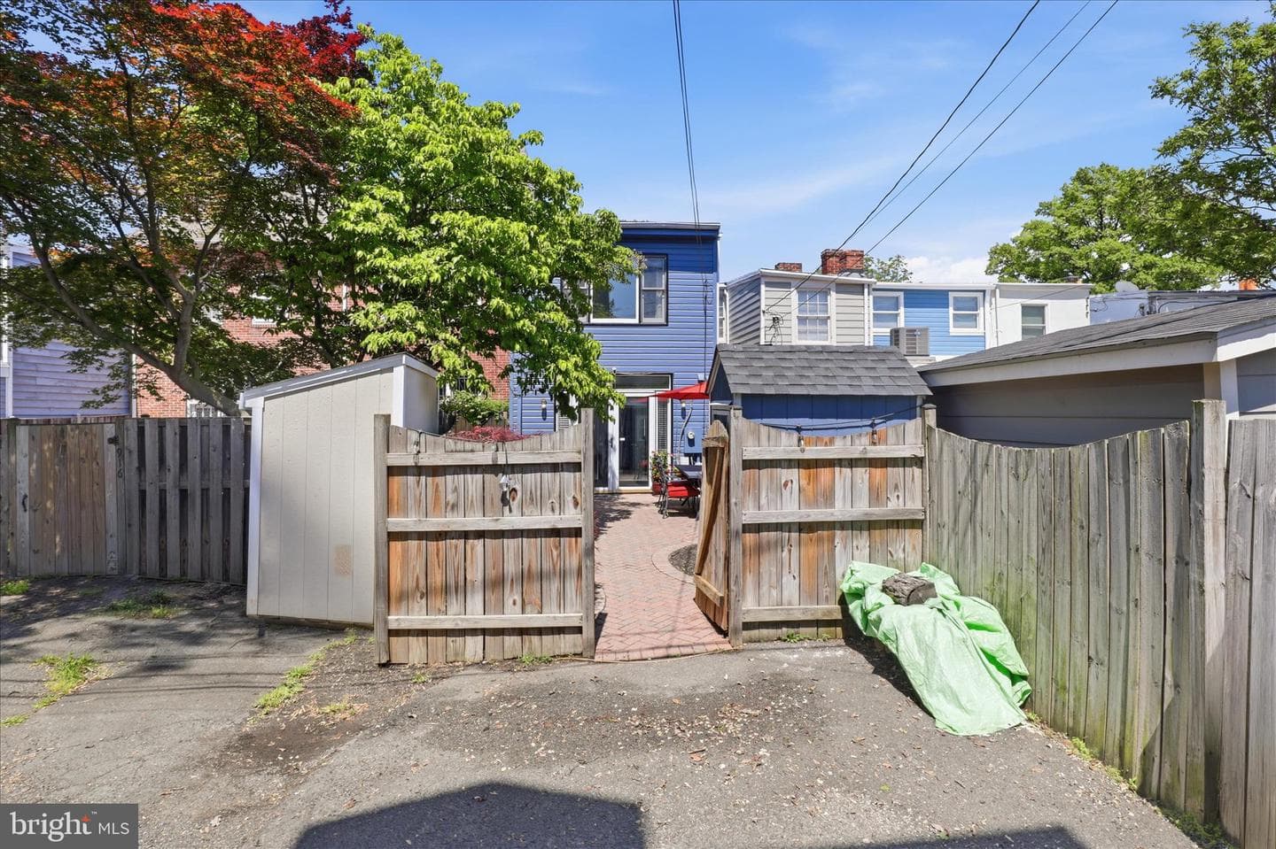 914 Pendleton Street photo 22
