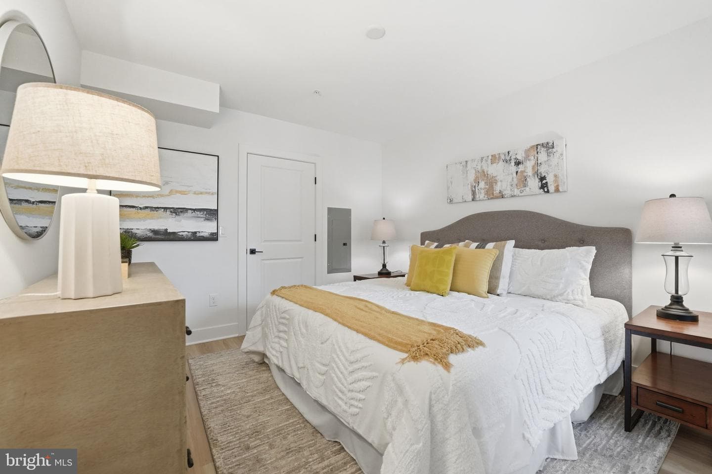 701 N Henry Street #312 photo 24