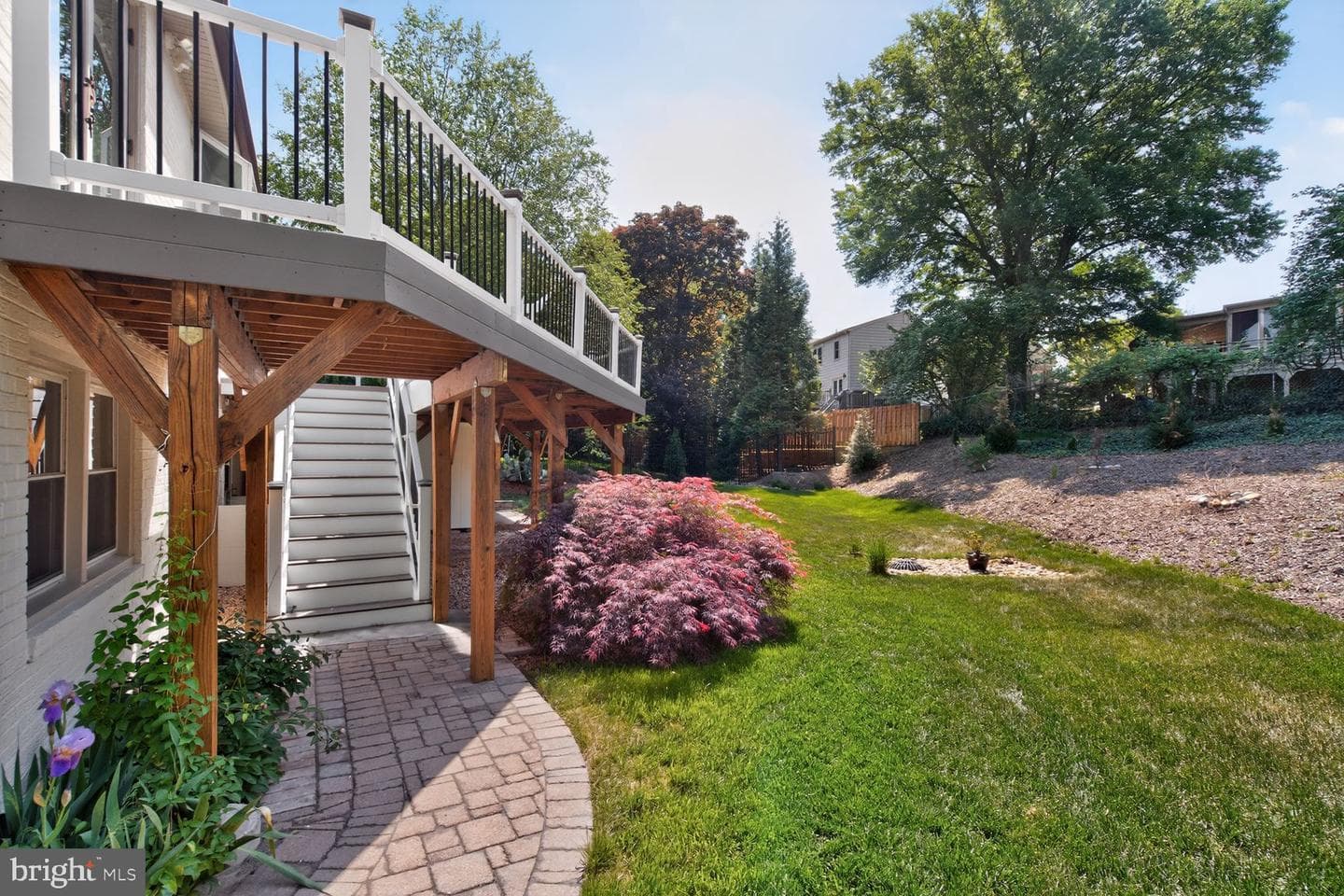 4320 Loyola Avenue photo 36