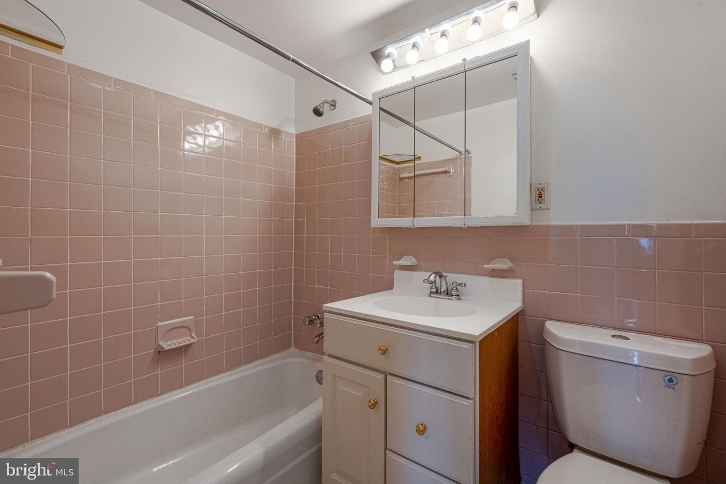 4600 Duke Street #1009 photo 32