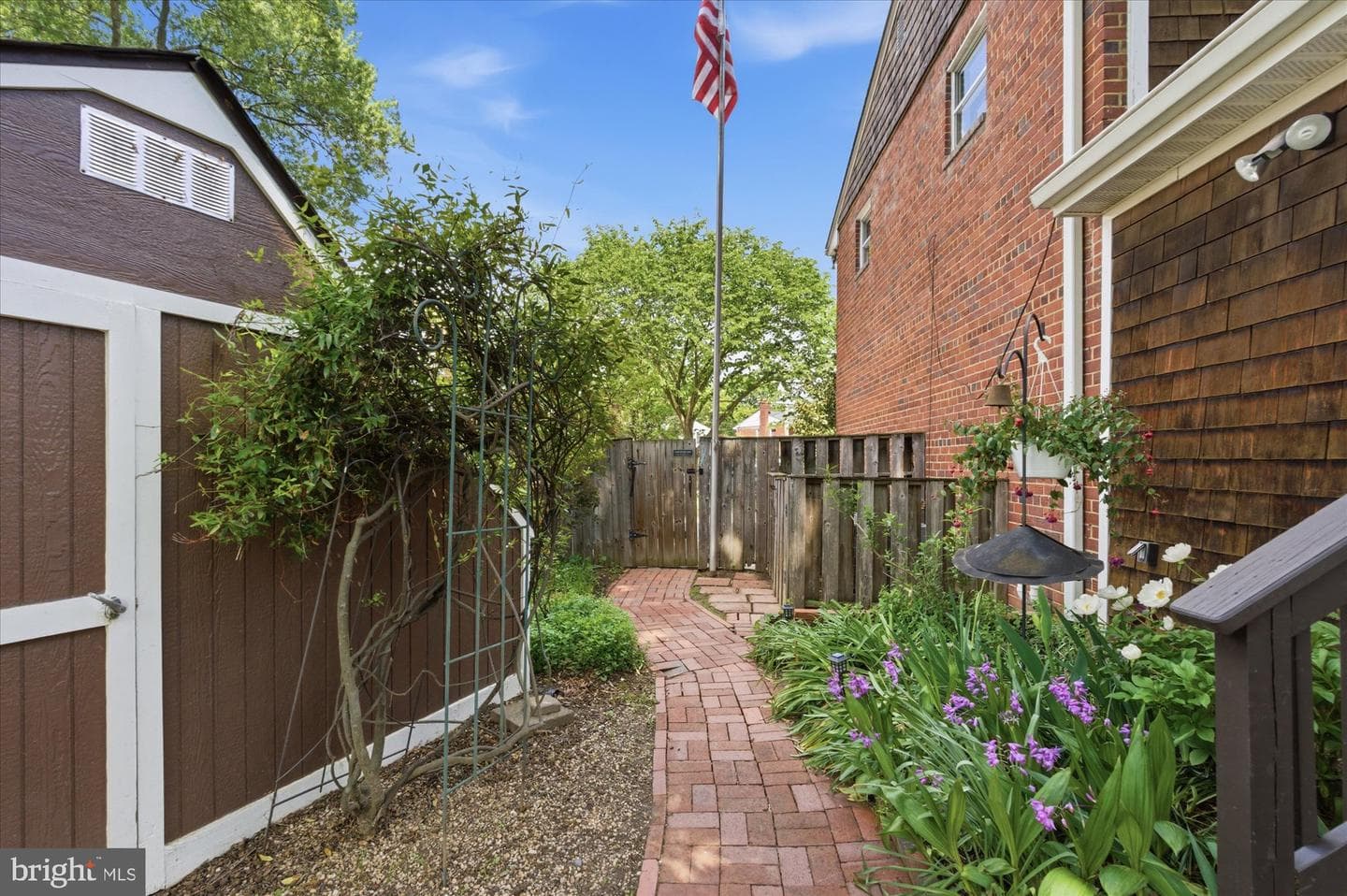 2905 Maplewood Place photo 56