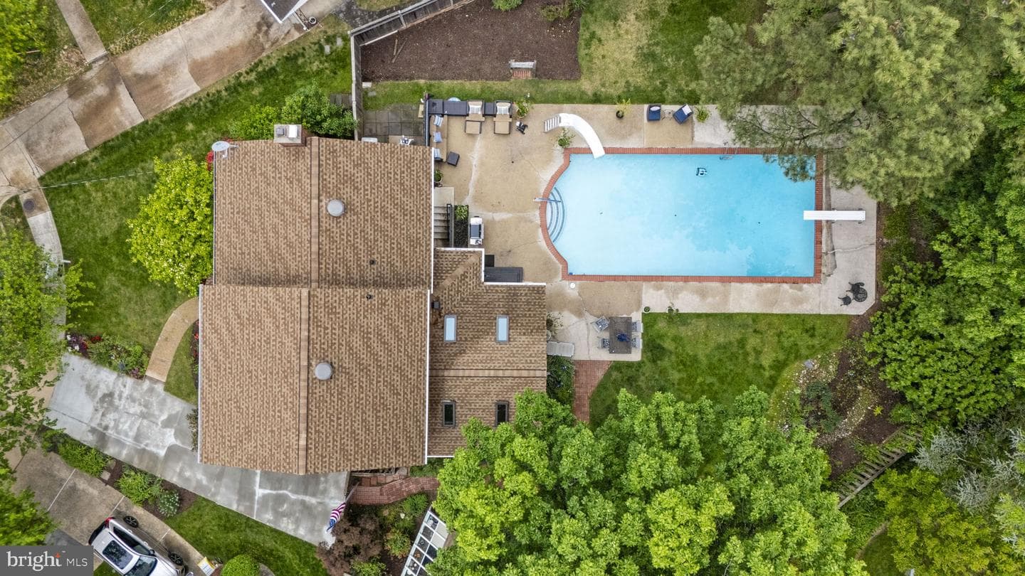 2905 Maplewood Place photo 71