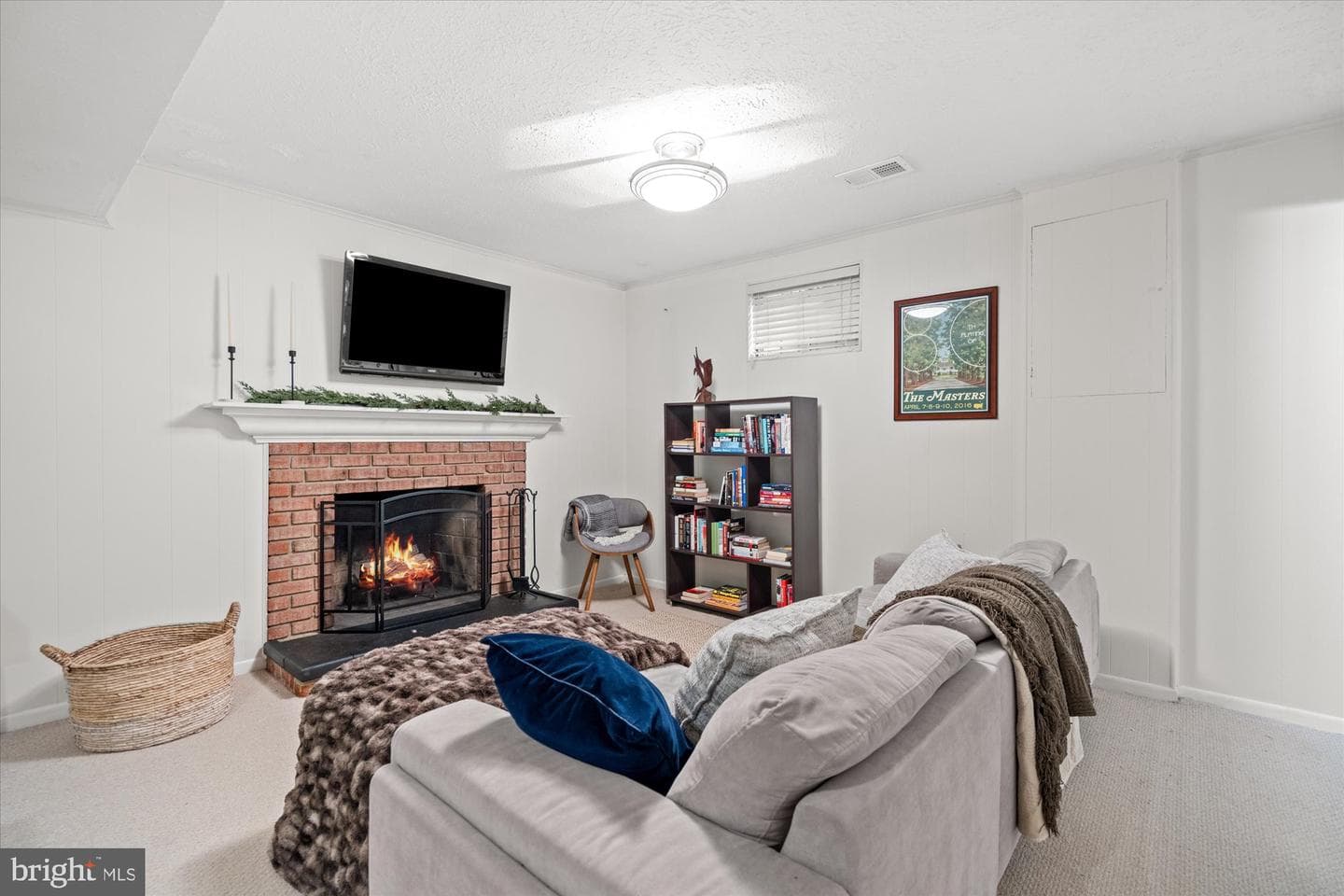 912 Bernard Street photo 19